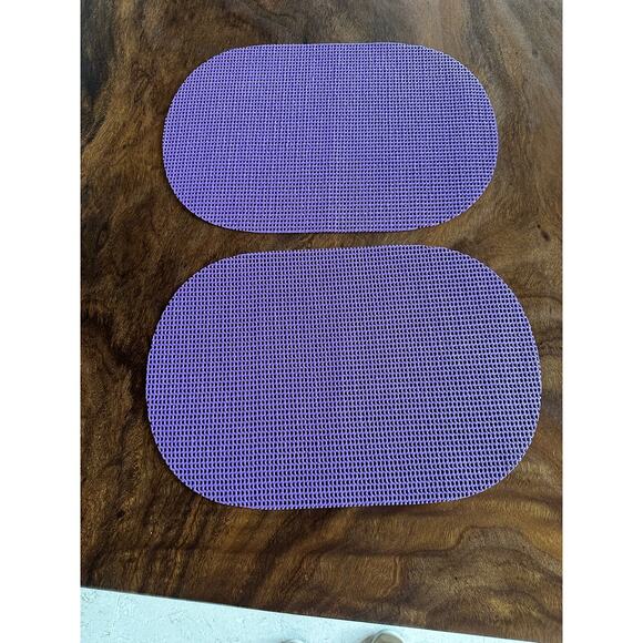 Vintage Placemats Purple Vinyl set of 2 - Picture 5 of 7